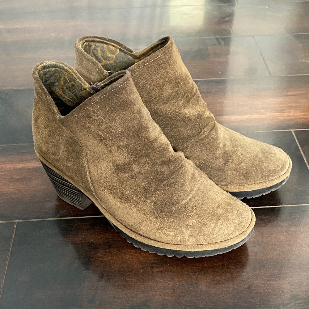 Fly London Green Brown Suede Ankle Boots Booties Fall Winter